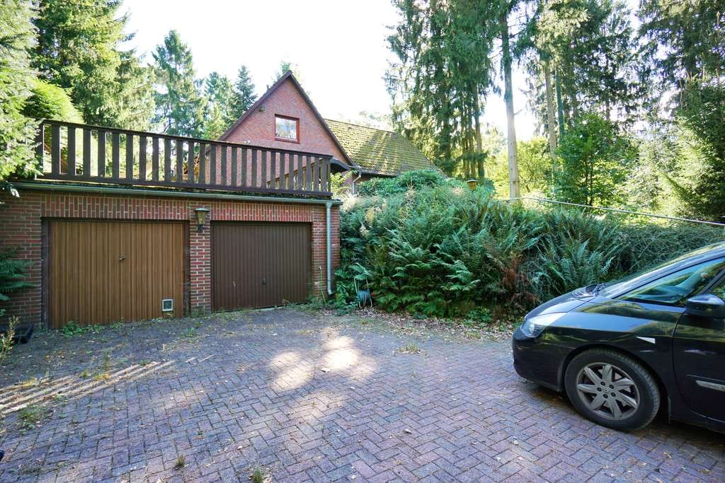 Immobilie in Neu Wulmstorf - Einfamilienhaus in besonderer Lage  im Umland von Hamburg - Bild 1