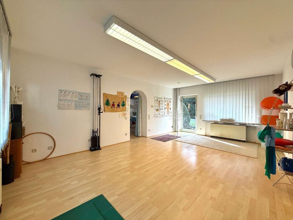 Immobilie in Weinbach - von RTI: "Raum für Ideen und Zukunft – 2 Immobilienchancen in Weinbach" - Bild 4