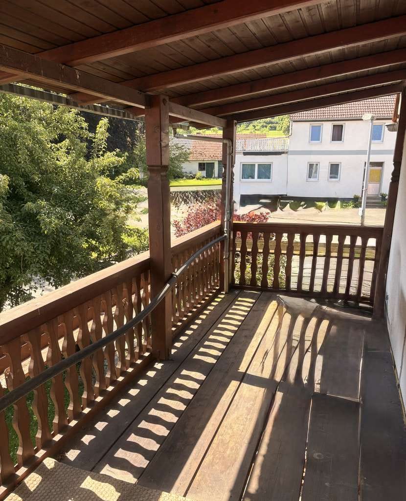 Immobilie in Breuna - WOHNTRAUM AUF DEM LAND Großzügiges Einfamilienhaus mit vielseitigem Potenzial - Bild 4