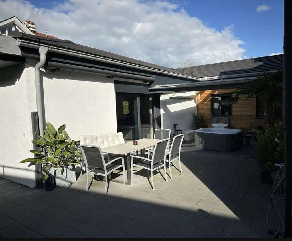 Immobilie in Heldenstein - Traumhaftes 2 Familienhaus mit Pool und Sauna - Bild 2