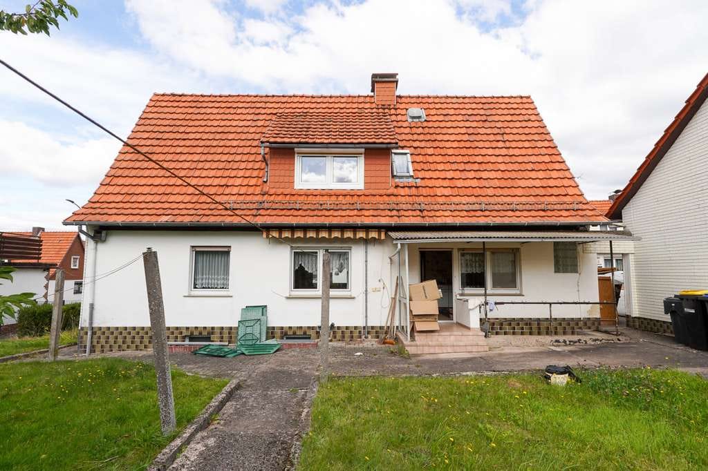 Immobilie in Nentershausen - +++ Geplagtes Einfamilienhaus für die kleine Familie +++ - Bild 4