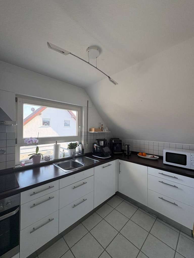 Immobilie in Rüdesheim - Moderne 2-Zimmer-Wohnung mit 2 Balkonen & Stellplatz in ruhiger Lage - Bild 3