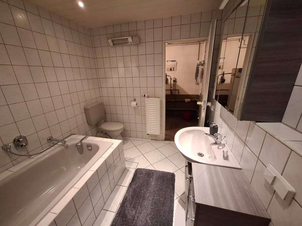 Immobilie in Hövels - Top-Anlage-Objekt / Gepflegtes Einfamilienhaus
NJM: 12.000,00 € - Bild 3