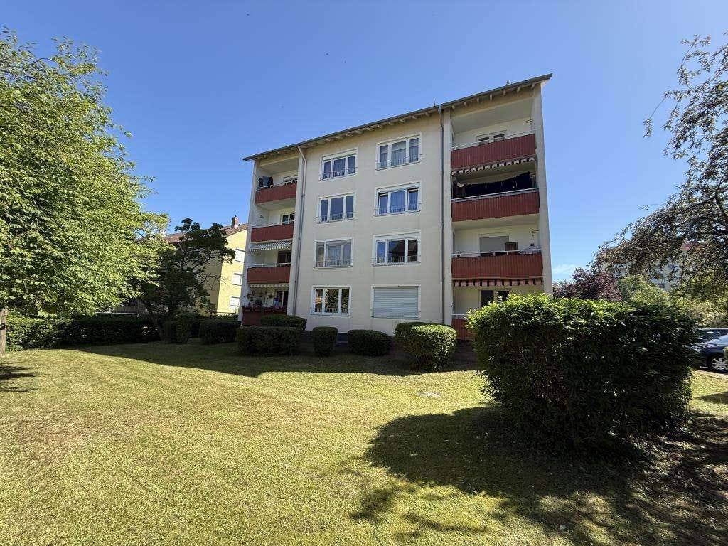Immobilie in Bischofsheim - leere 3-Zi. Wohnung in Bischofsheim - Bild 0