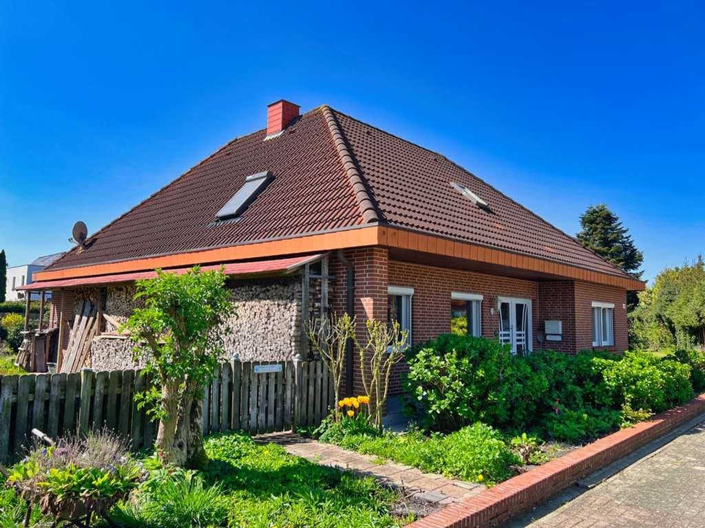 Immobilie in Lathen - TOP-gepflegt & laufend renoviert! Bungalow mit schöner Gartenanlage! - Bild 1