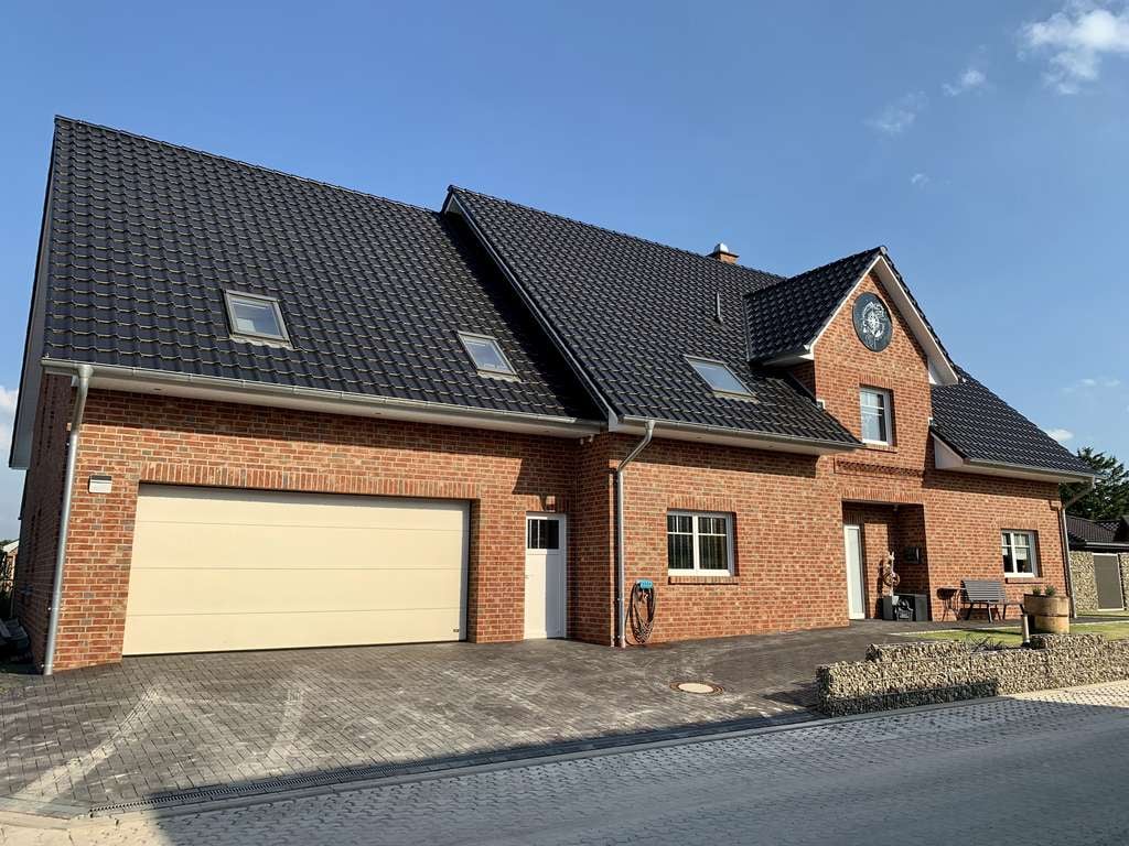 Immobilie in Sassenburg - Exklusives Landhaus mit sooooo viel Platz und Ausbaupotential in schöner Randlage von Neud.-Platend. - Bild 4