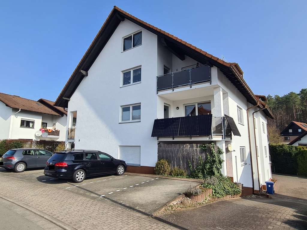 Immobilie in Queidersbach - KL - Queidersbach, 3 ZKB, Balkon, Gäste WC, Tageslichtbad, Stellplatz - Bild 0