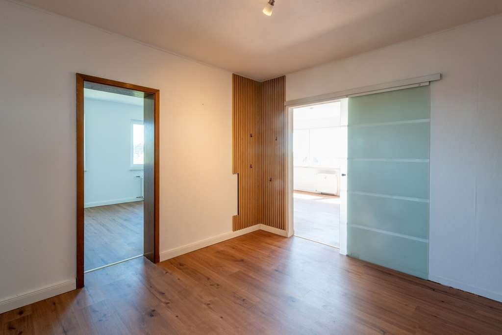 Immobilie in Erkelenz - Wohnen mit Weitblick. Charmante DG-Wohnung mit Panorama Richtung Erkelenz und Wegberg. - Bild 4