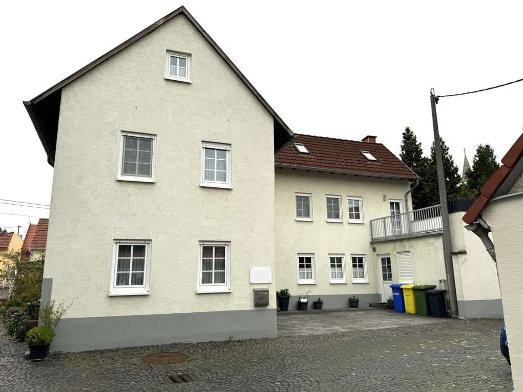 Immobilie in Gau-Odernheim - Viel Platz zum Leben. - Bild 1