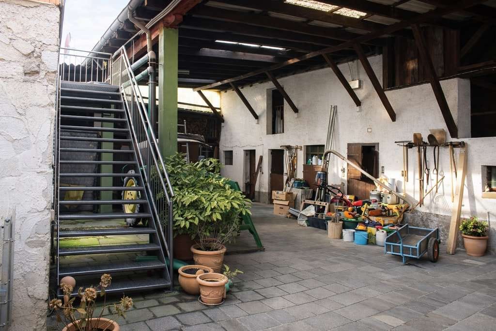 Immobilie in Münster (Hessen) - Investoren aufgepasst -Historisches Bauernhaus mit spannendem Entwicklungspotenzial ! - Bild 3