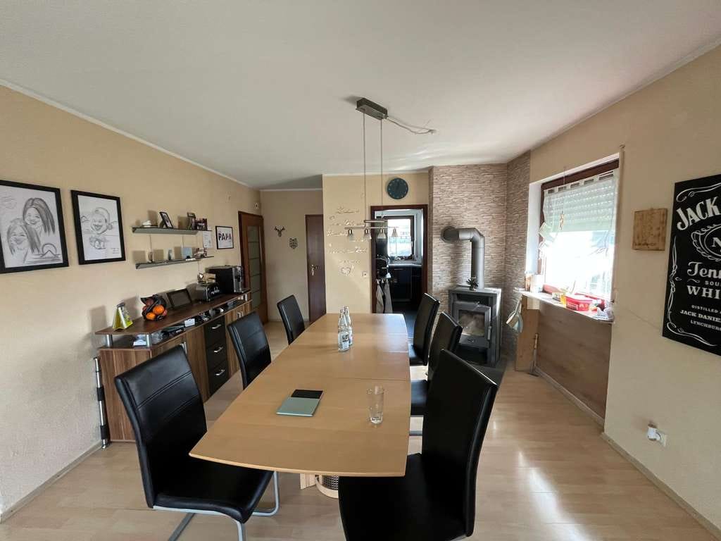 Immobilie in Bonndorf im Schwarzwald - OHNE Provision - direkt vom Eigentümer – großes sonniges Haus in Bonndorf / Schwarzwald zu verkaufen - Bild 2