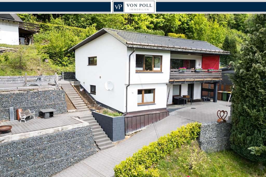 Immobilie in Schmallenberg - Modernisiertes Einfamilienhaus mit offenem Wohnkonzept in Nordenau - Bild 0