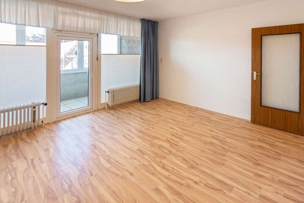 Immobilie in Norden - Zentral gelegene Zwei-Zimmer-Wohnung mit Fahrstuhl und Balkon in Norden! - Bild 2