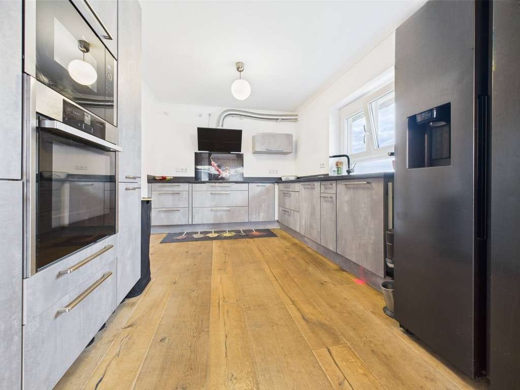 Immobilie in Marxzell - Gemütliches und modernes Zweifamilienhaus in Marxzell! - Bild 1