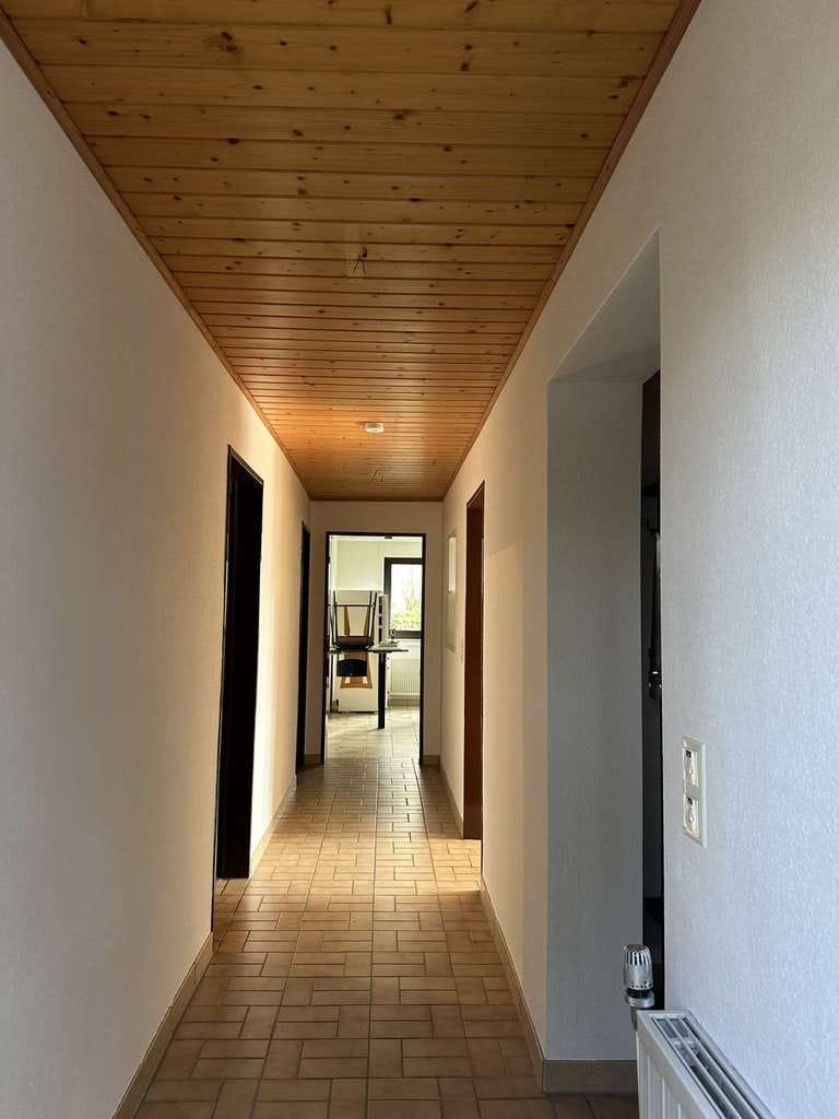 Immobilie in Neudenau - Großzügiges Wohnhaus mit Einliegerwohnung - Bild 2