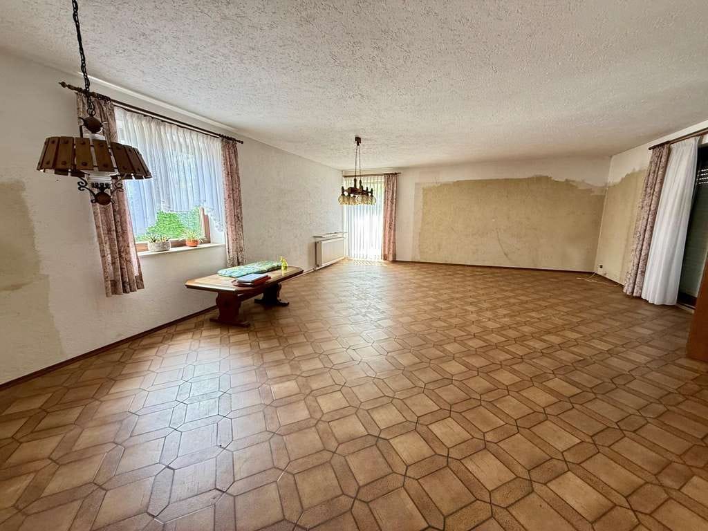 Immobilie in Kissing - großzügiges Einfamilienhaus - Bild 2