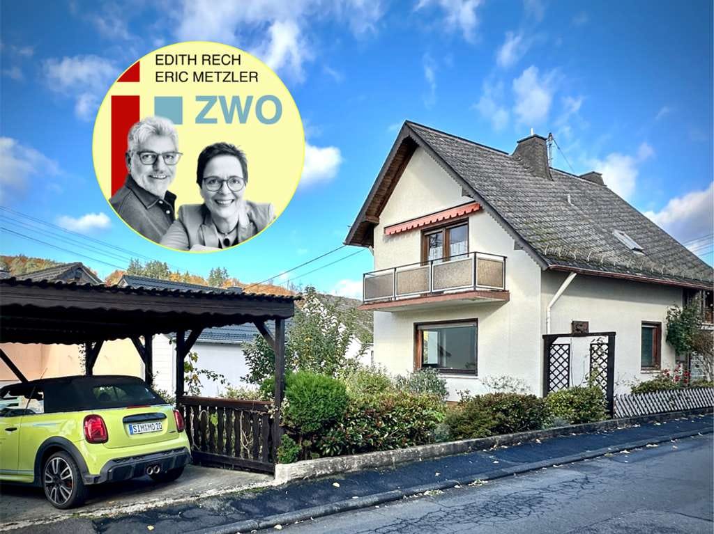 Immobilie in Arzbach - Gut gebaut, gut angebunden –
Häuschen mit Charme der 60er - Bild 0