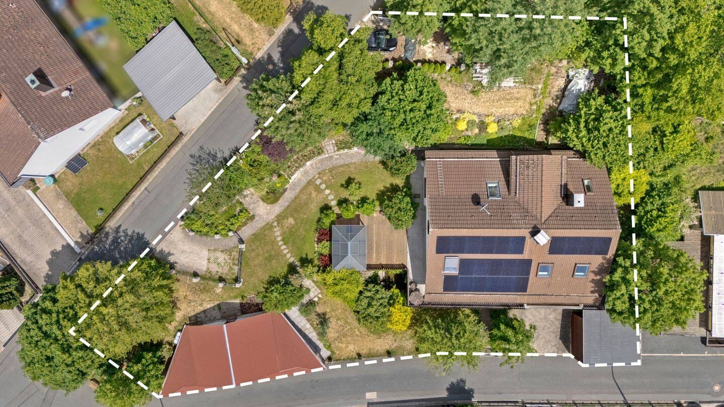 Immobilie in Obertrubach - Raumwunder! Modernisiertes Einfamilienhaus mit Einliegerwohnung in naturnaher Lage - Bild 3
