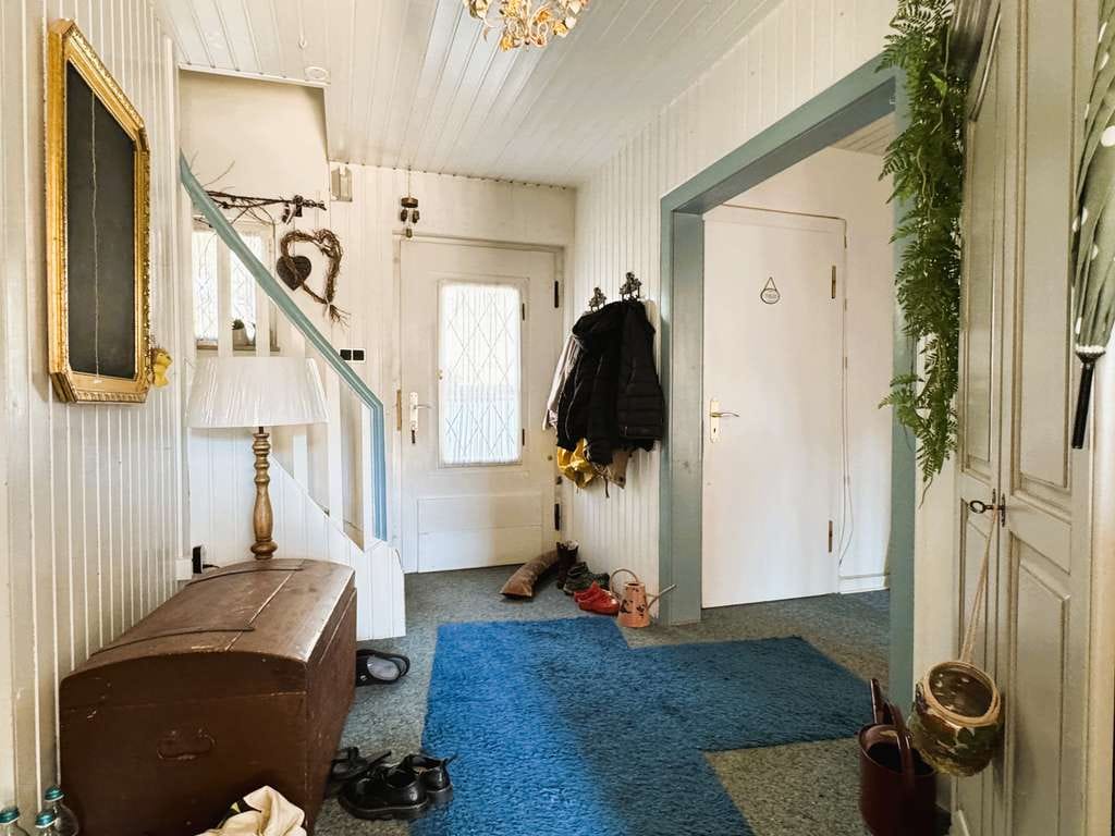 Immobilie in Herborn - ***Charmantes Einfamilienhaus für die Familie mit Kamin und überdachtem Außenbereich*** - Bild 2