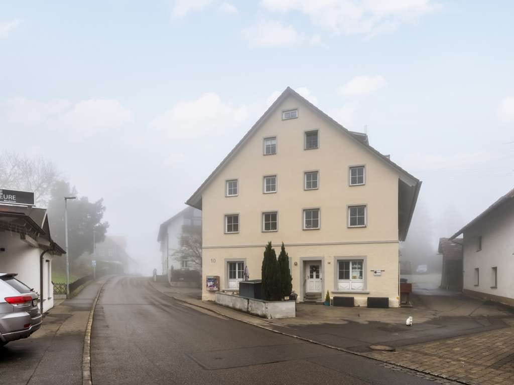 Immobilie in Neukirch - Gemütliche 3-Zi.-Eigentumswohnung - Perfekte Kapitalanlage im Zentrum Neukirchs - Bild 2