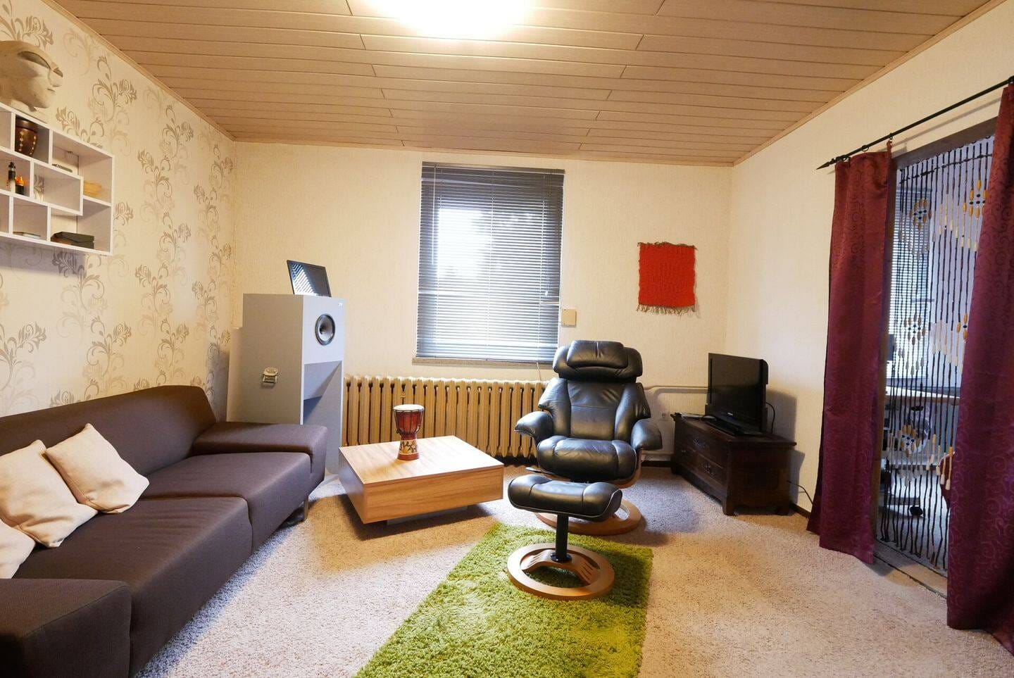 Immobilie in Sonneberg - Wohnhaus in guter Lage von Sonneberg - Bild 1