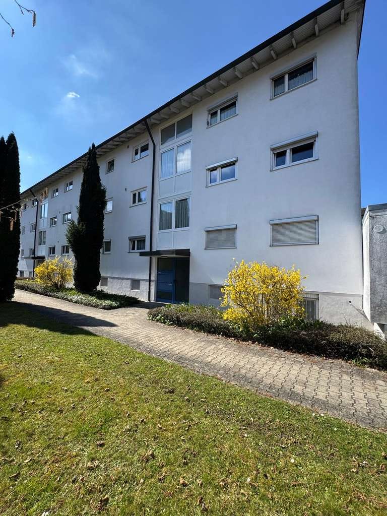 Immobilie in Schelklingen - 3,5-Zimmer-Wohnung mit Design-Bad, Balkon & eigener Garage – Schelklingen - Bild 0