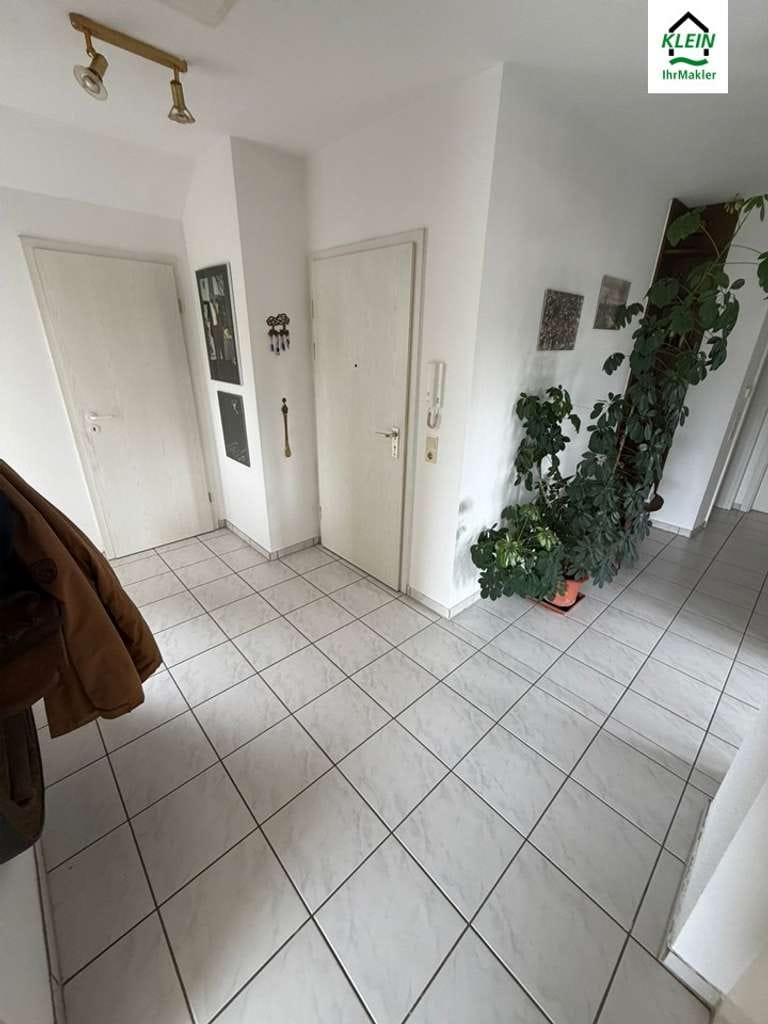 Immobilie in Rheinbreitbach - Ruhige 3 Zimmer Wohnung mit traumhaften Blick ins Grüne - Bild 1