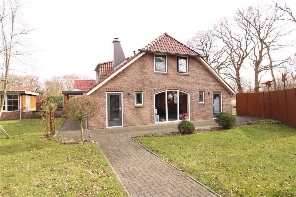 Immobilie in Uplengen - Lichtdurchfluteter Wohntraum in ruhiger Lage - Bild 0