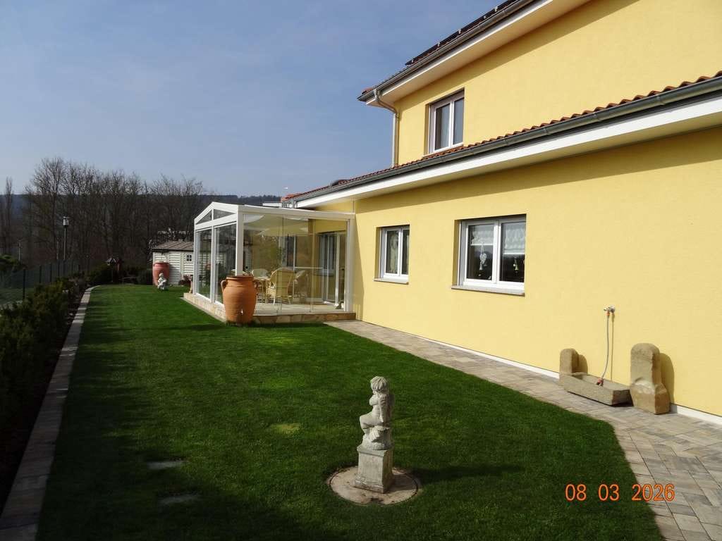 Immobilie in Elfershausen - Zukunftsorientiertes KfW40Plus-Einfamilienhaus mit PV-Anlage - Bild 1