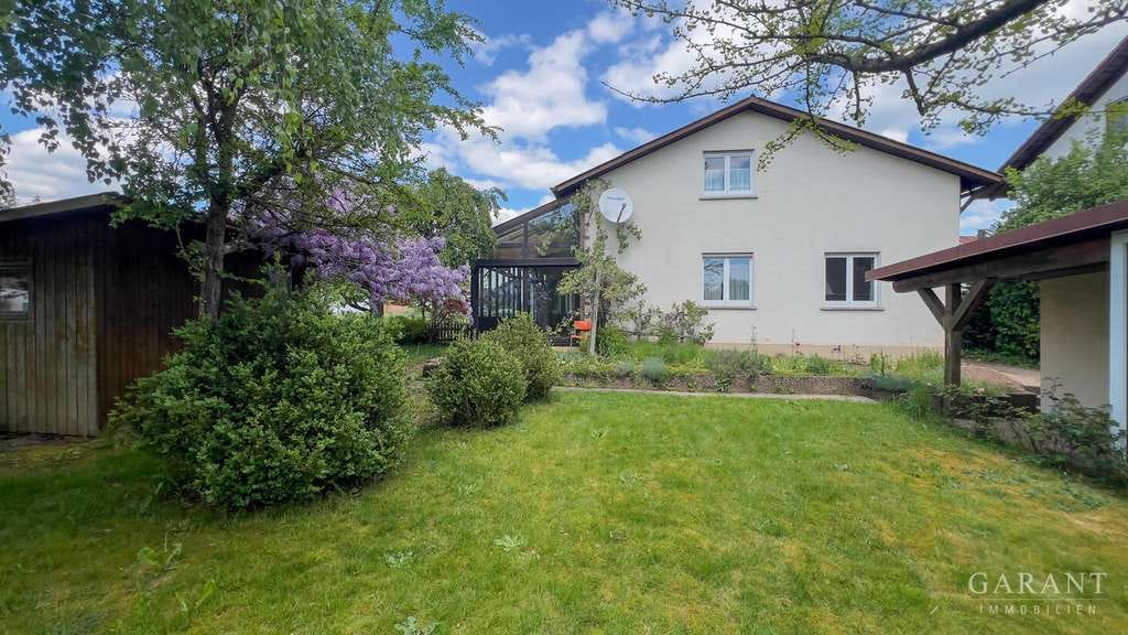 Immobilie in Gschwend - Großes Einfamilienhaus in ruhiger Lage von Gschwend! - Bild 0