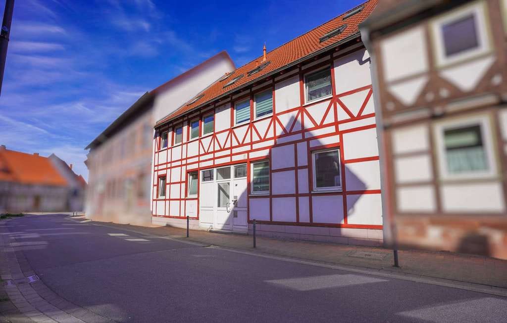 Immobilie in Nörten-Hardenberg - gepflegtes Mehrfamilienhaus mit 6 Wohneinheiten in Nörten-Hardenberg  | Baujahr 1998 - Bild 1