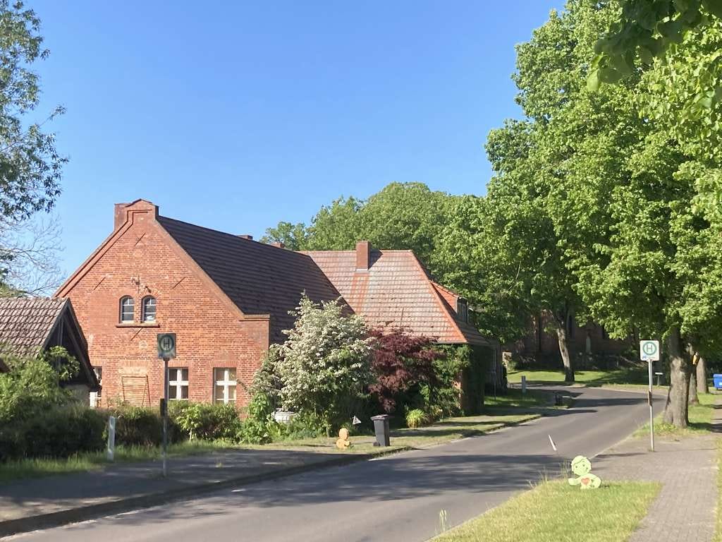 Immobilie in Groß Polzin - Berlin-Hamburg-Greifswald-Usedom-Großartiges-Haus-3000m2 -Grundstück - Bild 2