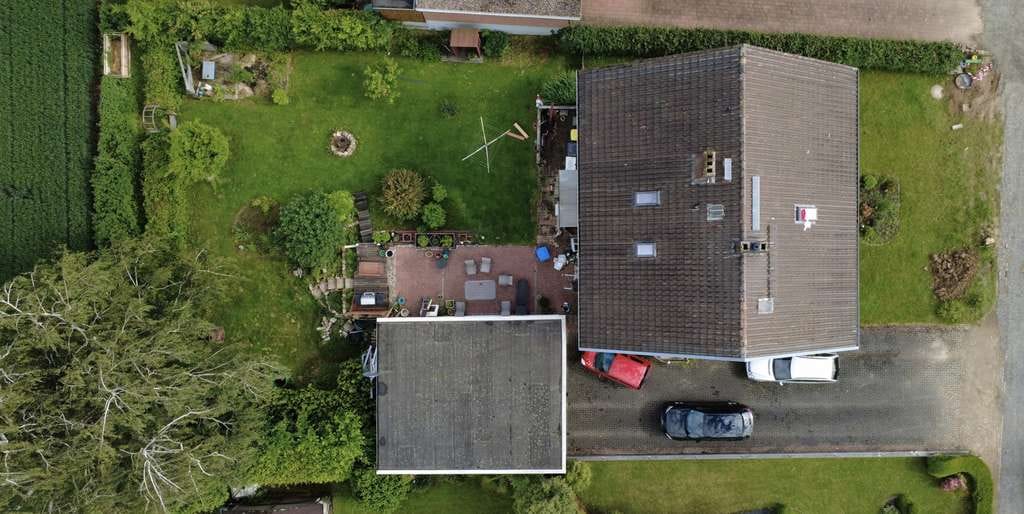 Immobilie in Extertal - Solide Kapitalanlage in Almena/Extertal: 
Vollvermietetes 3-Parteien-Haus mit Potenzial - Bild 3