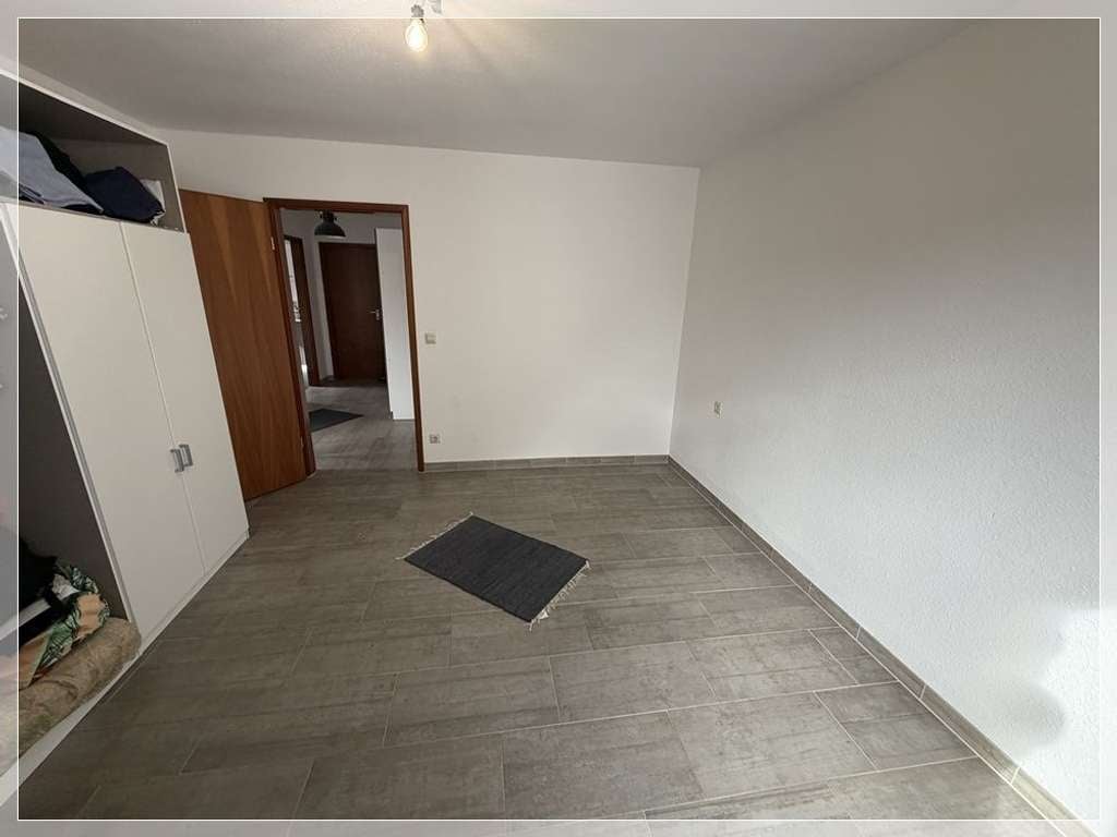 Immobilie in Korb - *Modernisierte 2-Zimmer-Wohnung mit Balkon im Herzen von Korb (Seeplatz) - Bild 2