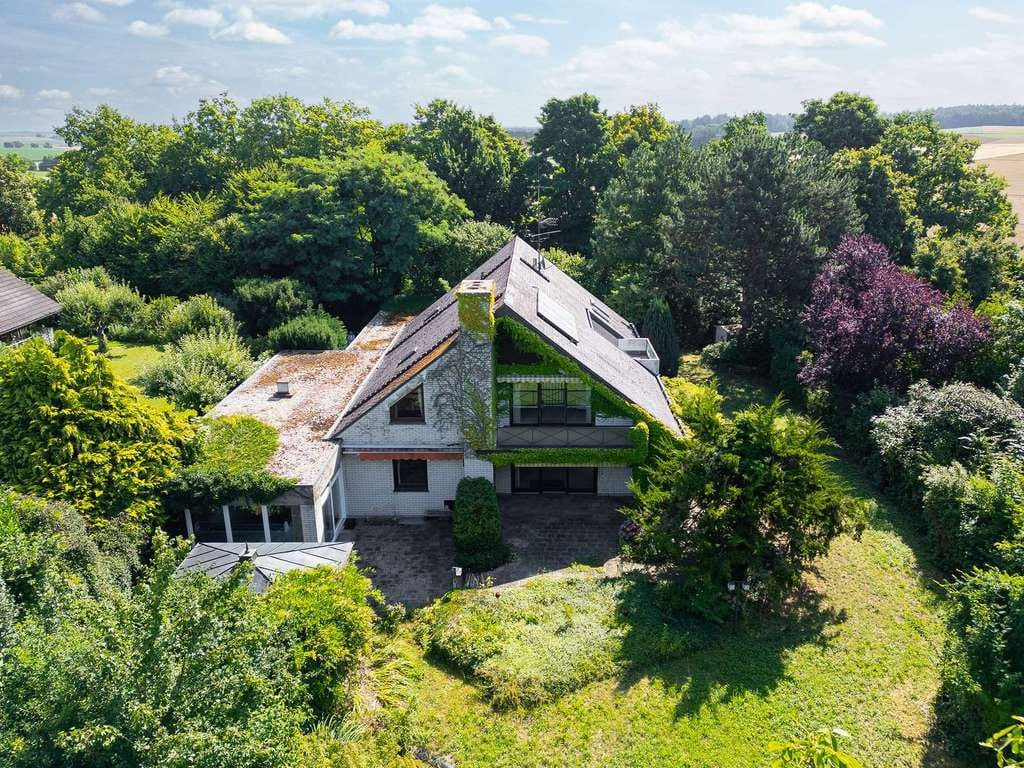 Immobilie in Kranzberg - Vorhang auf! Beeindruckende Villa auf traumhaftem Anwesen - Bild 1