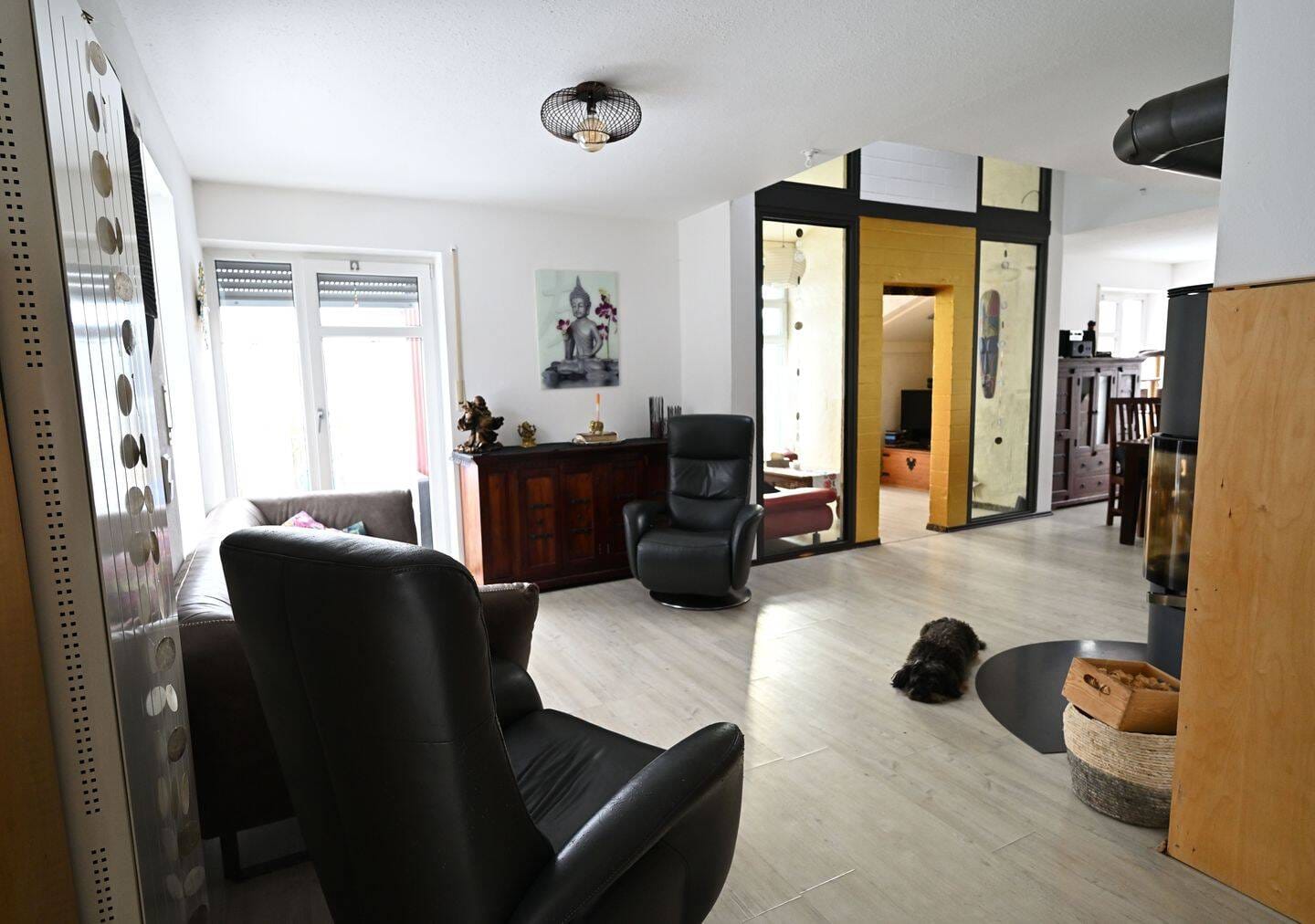 Immobilie in Hohenfels - Einfamilienhaus in Großbissendorf mit Einliegerwohnung - Bild 1