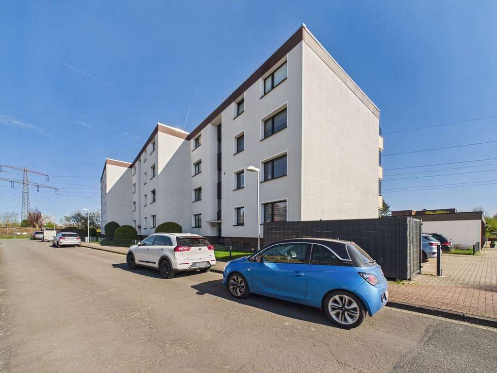 Immobilie in Lehrte - 3-Zimmer-Wohnung mit Balkon in Ahlten: Solides Investment mit Wohlfühl-Charakter - Bild 0