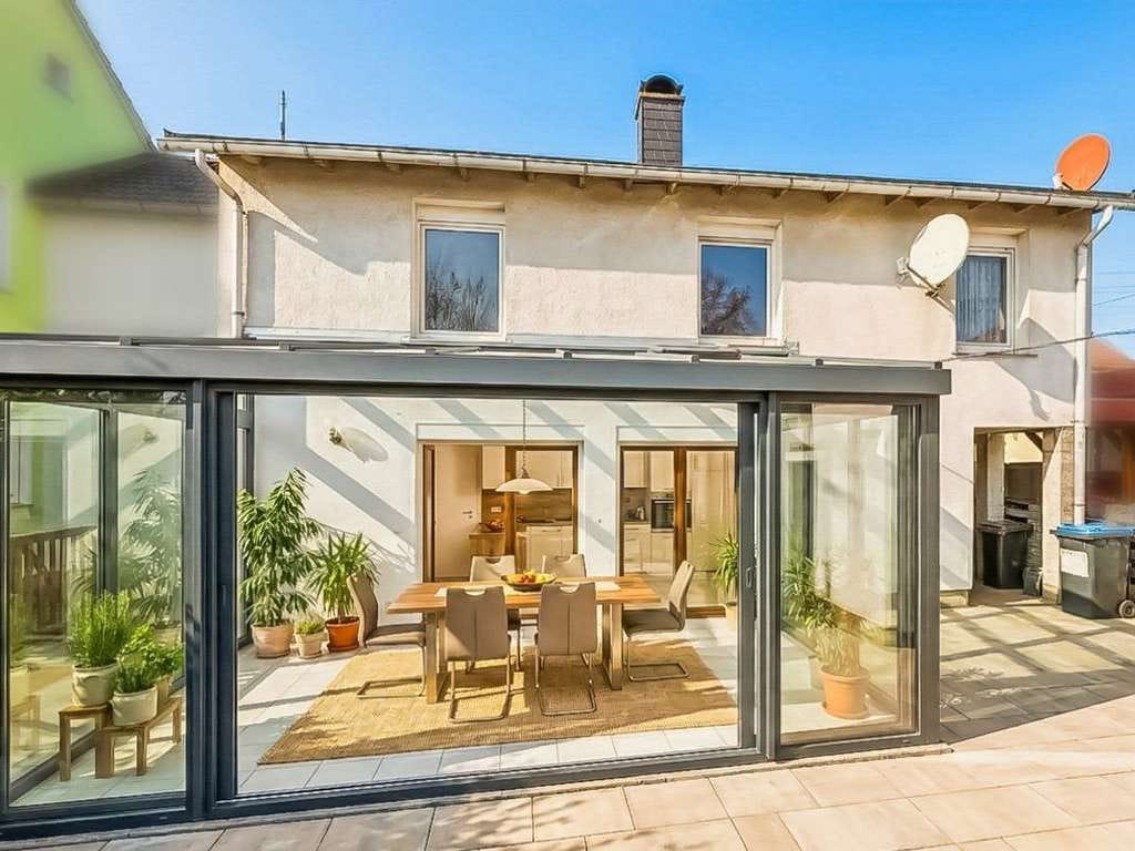 Immobilie in Schkeuditz - Sanierungsbedürftiges Haus mit 5 Zimmern und großem Garten in ruhiger Lage von Schkeuditz - Bild 4