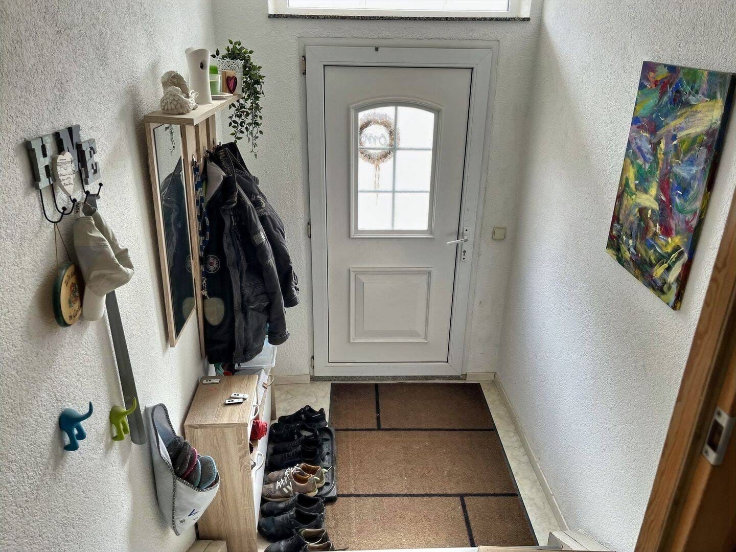 Immobilie in Kolbingen - Zweifamilienhaus am Ortsrand von Kolbingen - Bild 3