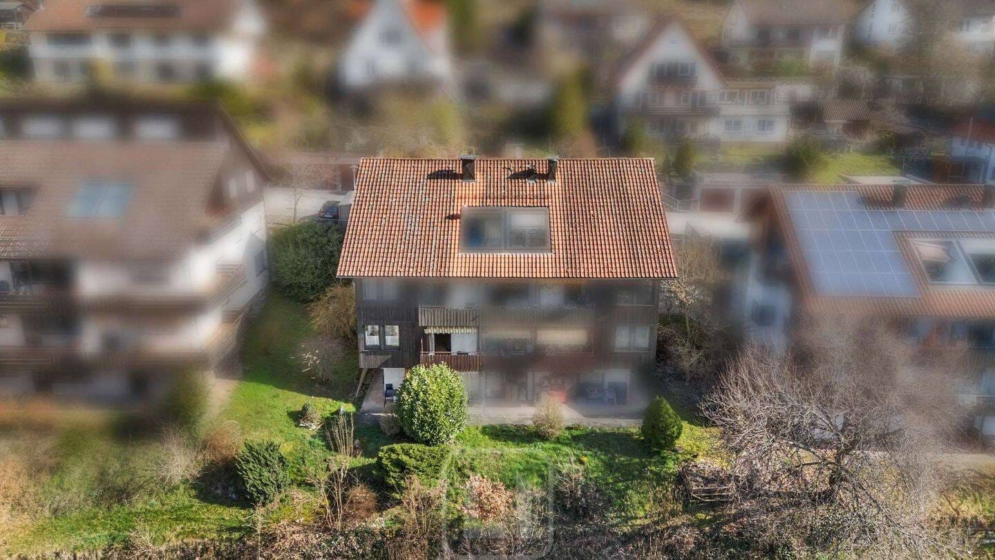 Immobilie in Bad Teinach-Zavelstein - Ferienfeeling zu Hause | Gemütliche 2-Zimmer-Oase in Bad Teinach | ca. 53 m² Wohnfläche | Balkon - Bild 3