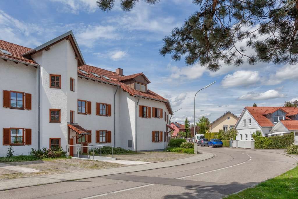 Immobilie in Olching - FBC - Attraktive 2-Zimmer-Dachgeschoss-Wohnung (2. OG) - Bild 1