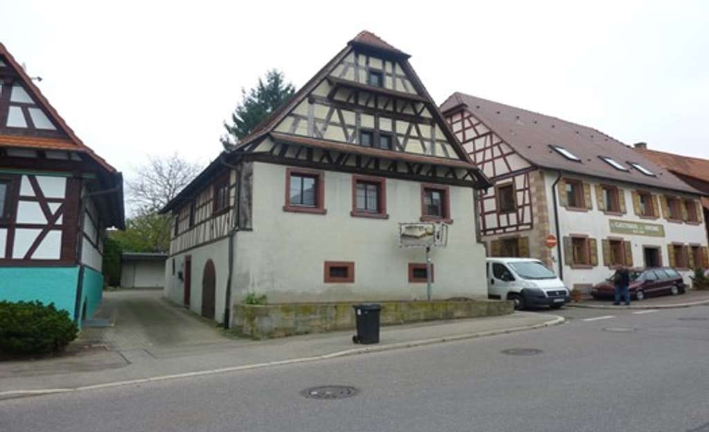 Immobilie in Neulingen - Einfamilienhaus mit Garage in Neulingen, 5 Zimmer - Bild 0