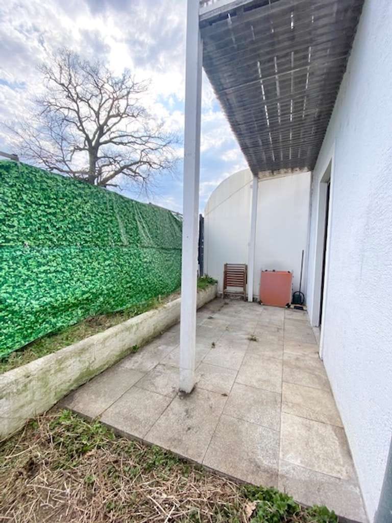 Immobilie in Freilassing - Vermietete 1-Zi.-Whg. mit separater Küche, Südterrasse und Kfz-Stellplatz. - Bild 1
