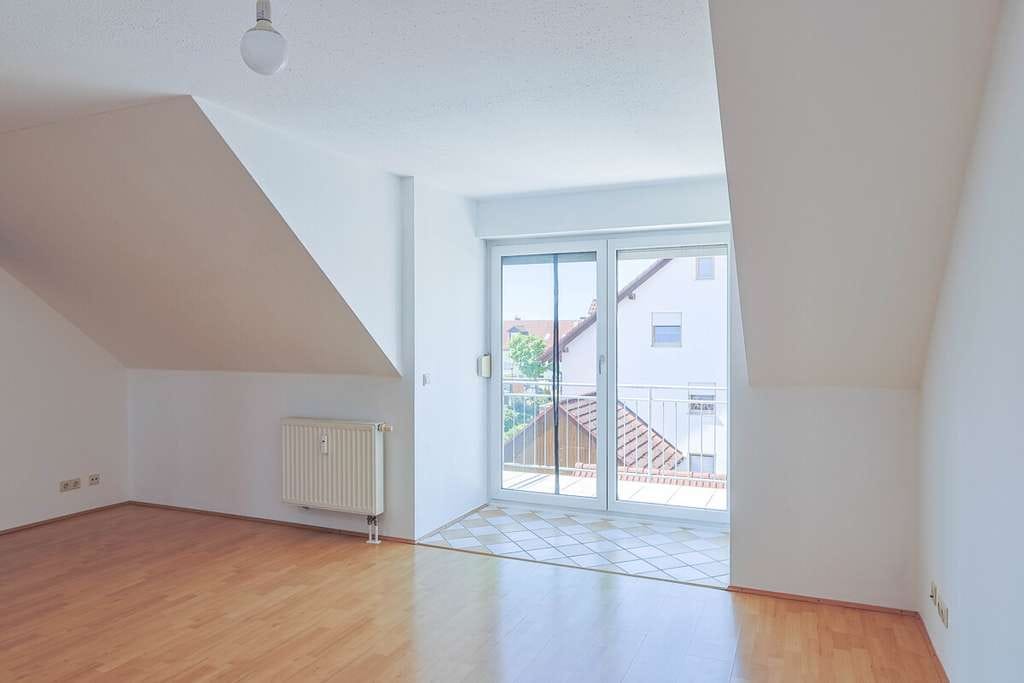 Immobilie in Manching - Lichtdurchflutete 3-Zimmer-Wohnung mit ausgebautem Dachboden - Bild 3
