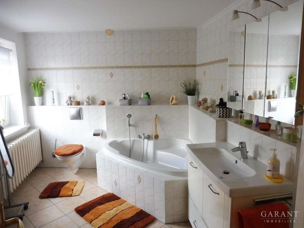 Immobilie in Dommitzsch - Großes Einfamilienhaus mit Grundstück und Nebengelass zu verkaufen - Bild 3