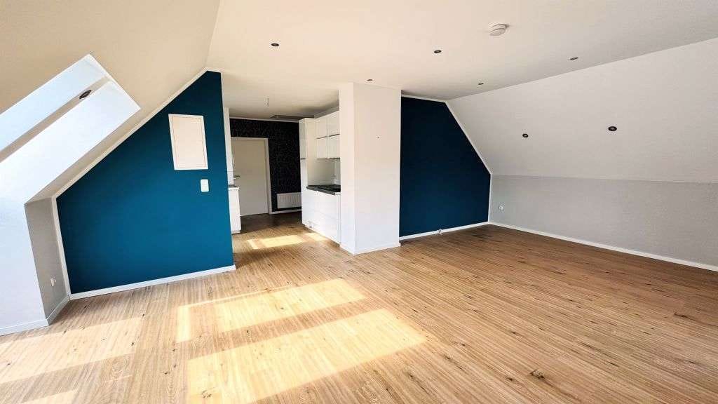 Immobilie in Mogendorf - Gepflegte 3-Zimmer Eigentumswohnung mit Garage, Stellplatz und eigenem Garten - Bild 1