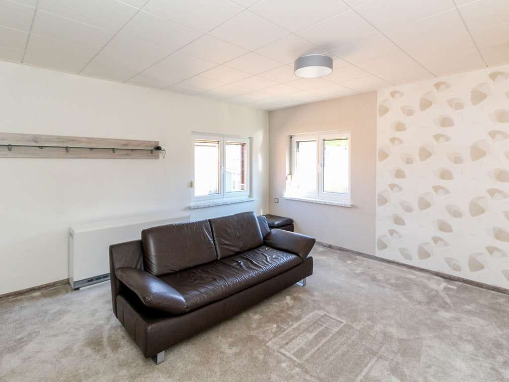 Immobilie in Kaltennordheim - Einfamilienhaus mit Scheune und Nebengebäude in Oberkatz - Bild 4