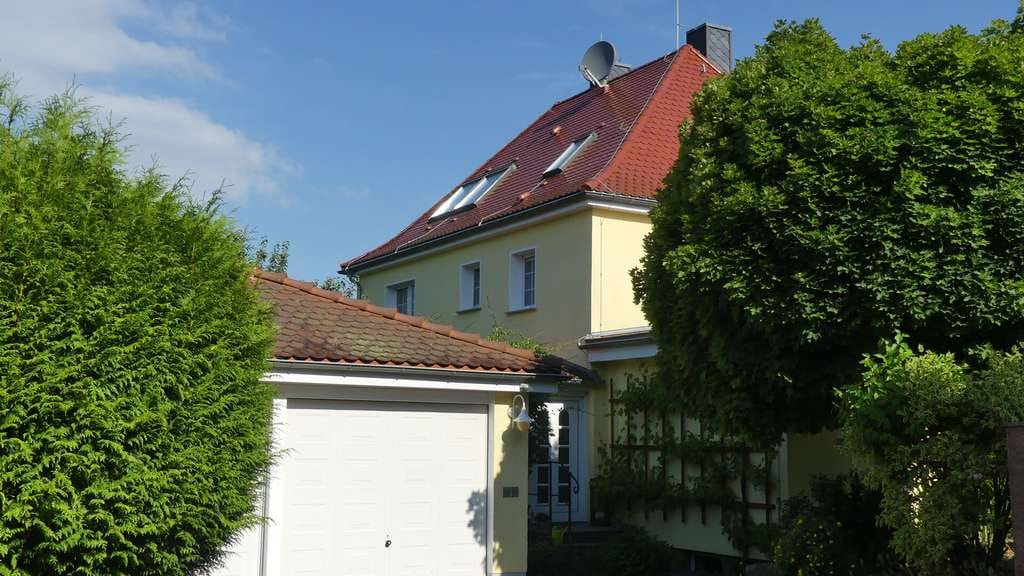 Immobilie in Nossen - Wohnen und Arbeiten perfekt verbinden - Einfamilienhaus in toller Umgebung am Stadtrand von Nossen - Bild 1