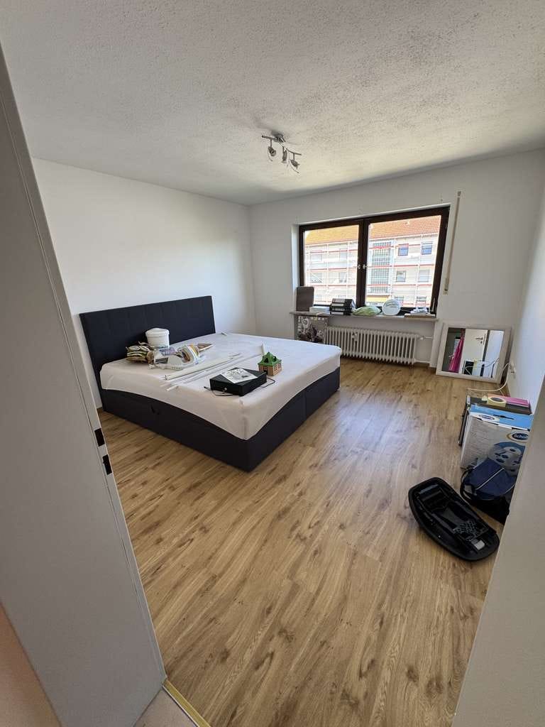 Immobilie in Weichs - Provisionsfrei: Zweifamilienhaus mit großem Grundstück in zentraler Lage von Weichs - Bild 3