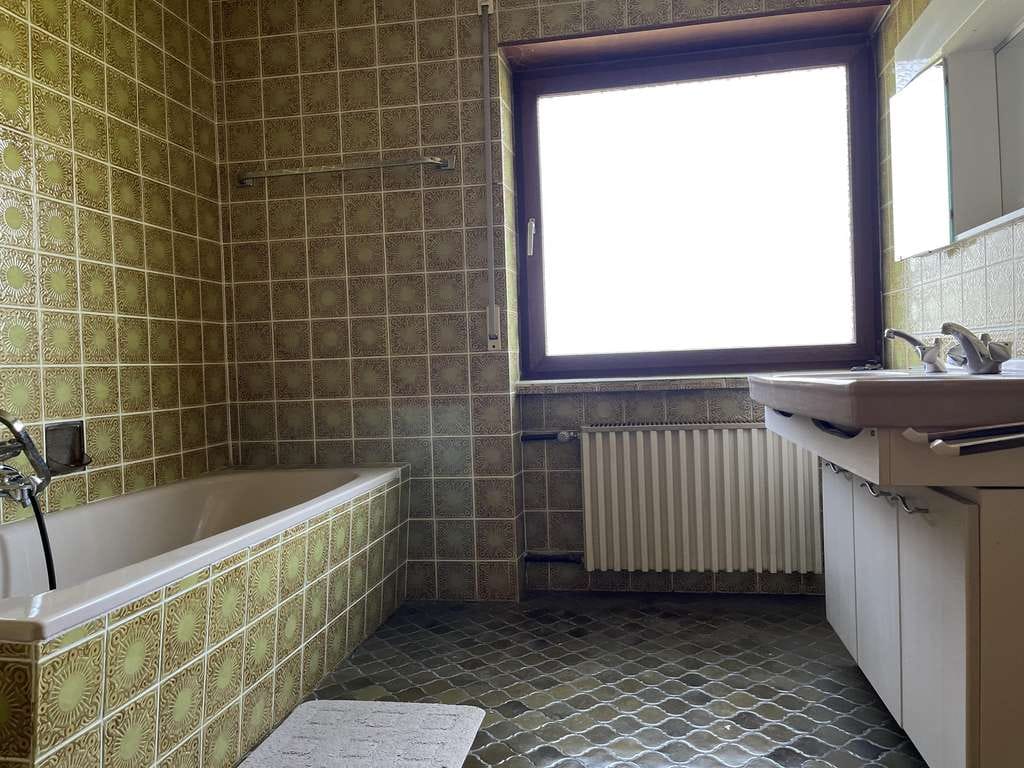 Immobilie in Rosenberg - Großzügiges Zweifamilienhaus mit schönem Garten in Rosenberg - Bild 5